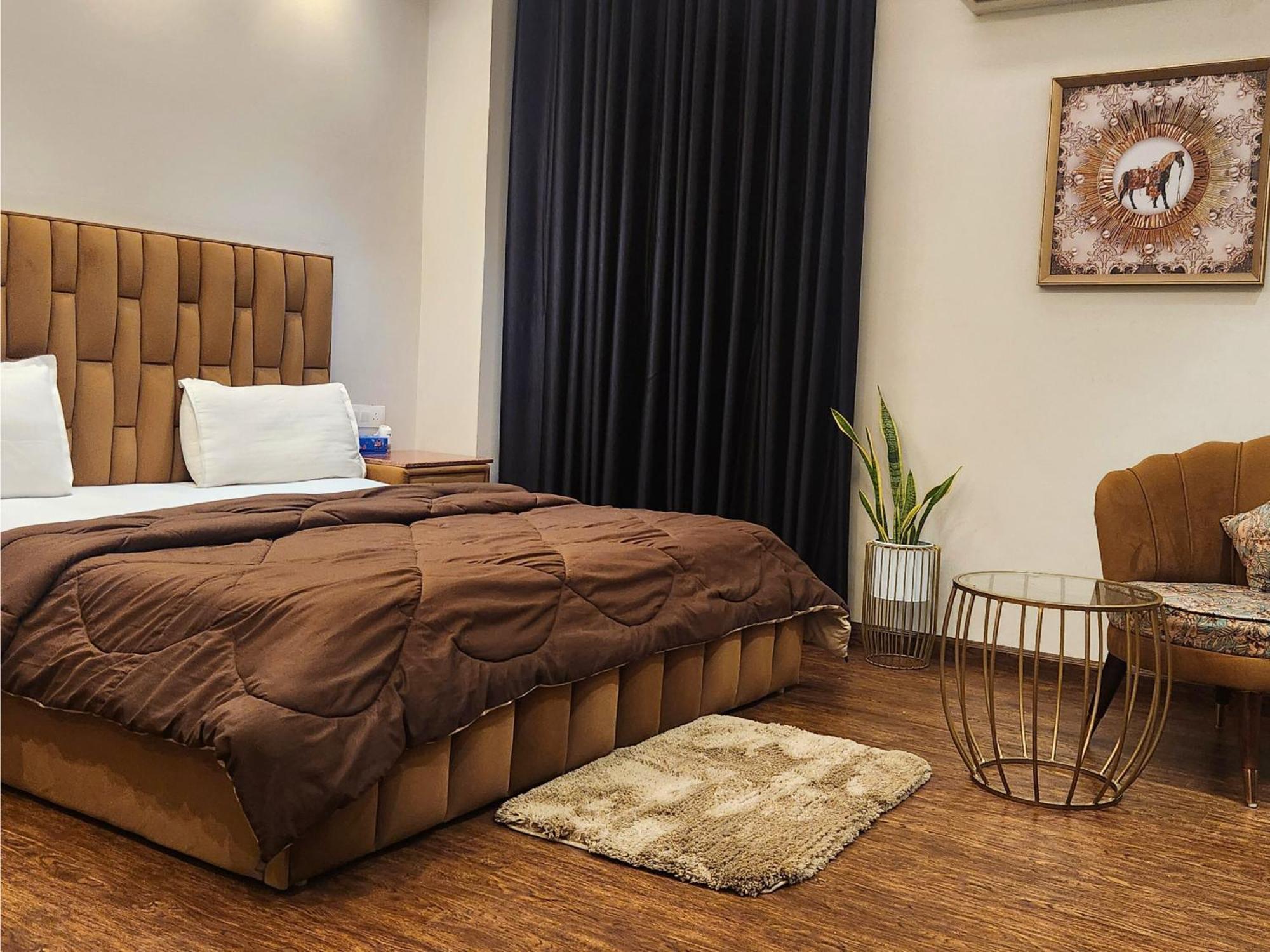 Hotel City Premier - Golf Course Road ,Gurgaon Esterno foto