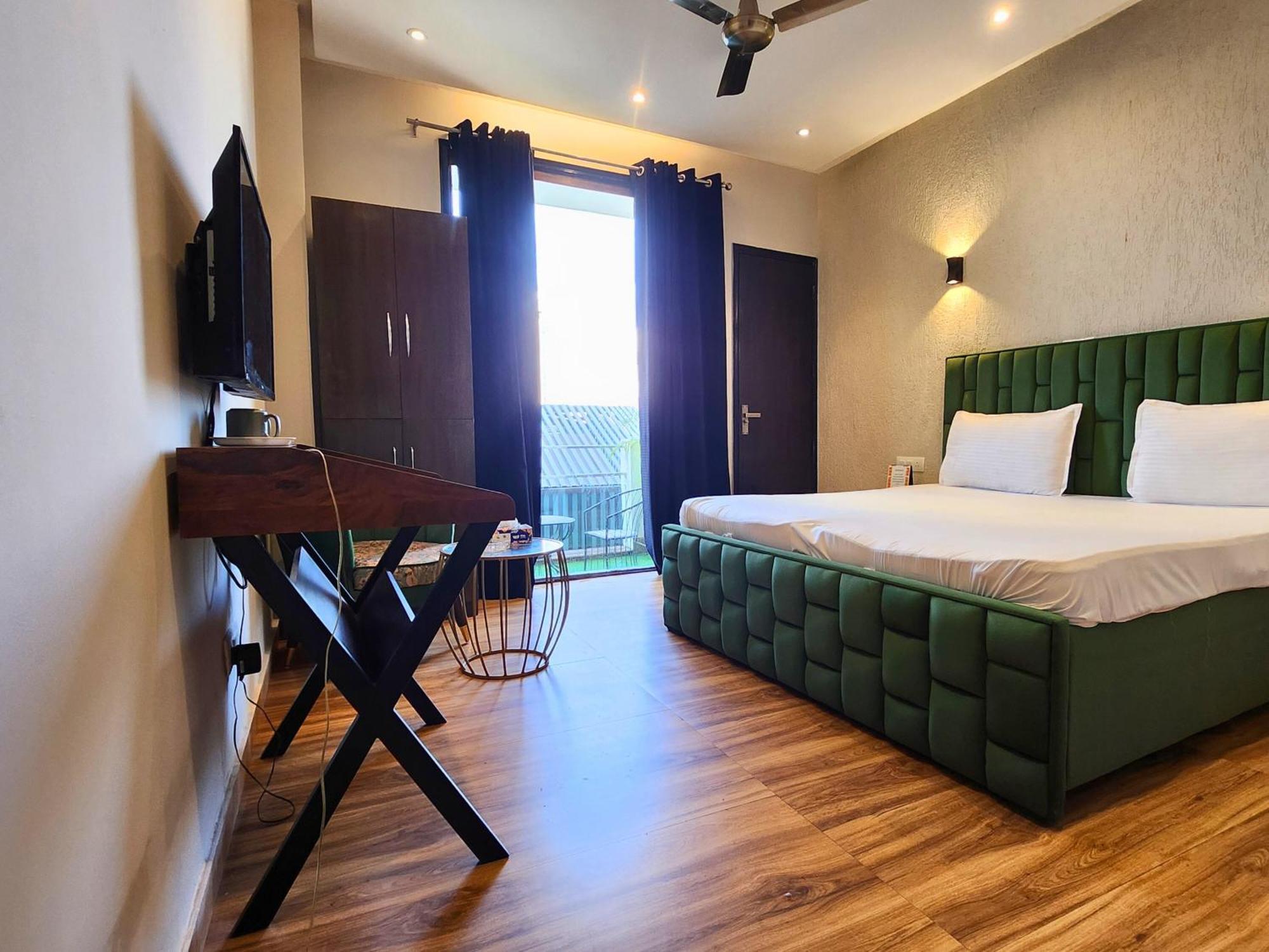 Hotel City Premier - Golf Course Road ,Gurgaon Esterno foto